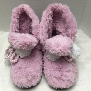 MUK LUKS sandals